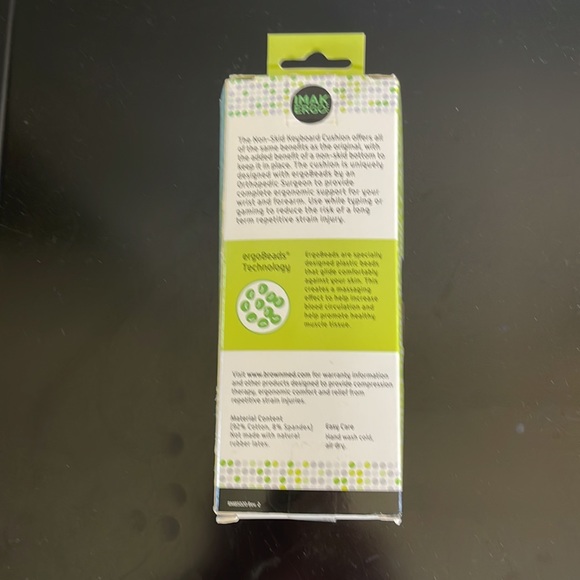 NIB IMak Ergo Non-skid Keyboard Cushion for gaming etc - Picture 3 of 6